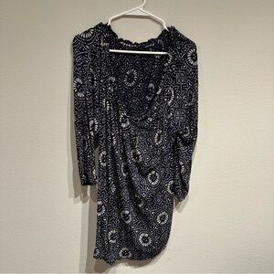 Lucky Brand Navy and White Geometric Boho Print‎ Blouse Front Tie Size XL